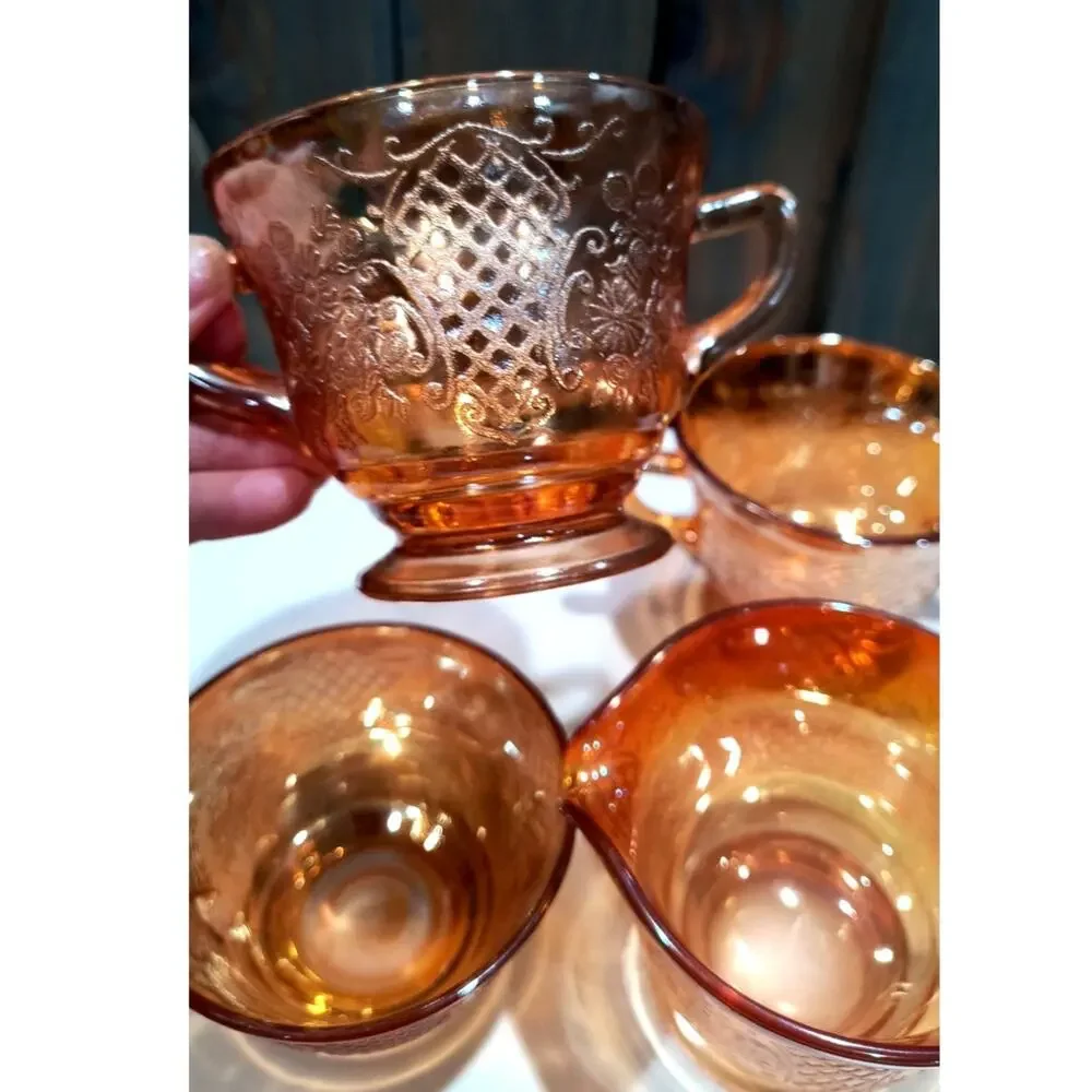 569. Set of 4 Pcs Federal Glass Normandie Bouquet Lattice Cream Sugar
